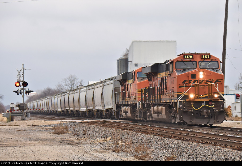 BNSF 8179